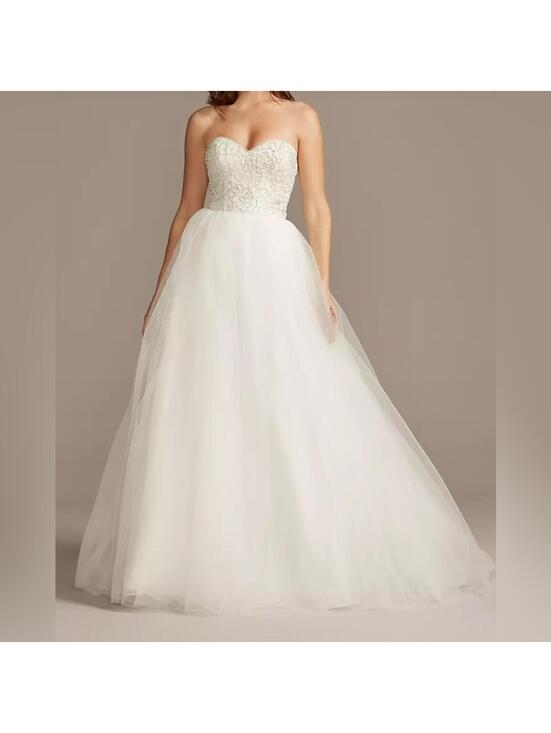 Vera Wang Dresses & Skirts - NWT - Vera Wang Strapless Crystal Floral Bodice Wedding Dress